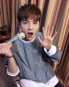 娱乐吃瓜酱小时候,揭秘童年趣事,笑谈成长点滴 第3张 娱乐吃瓜酱小时候,揭秘童年趣事,笑谈成长点滴 第3张