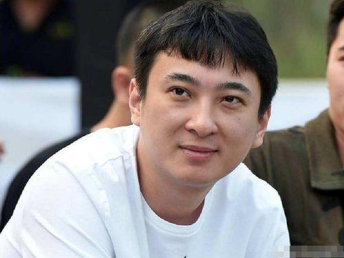 娱乐圈第一人吃瓜  第2张