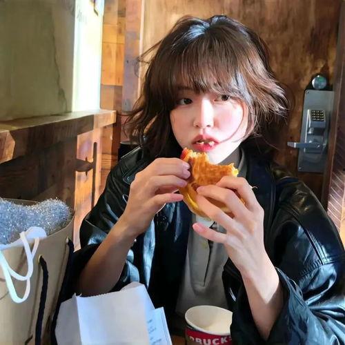 娱乐吃瓜酱的头像男,揭秘男星头像背后的故事  第3张